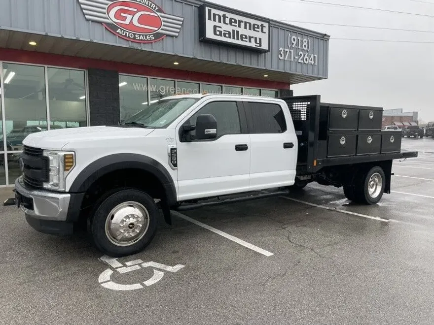 2018 Ford F-550 XL photo 1