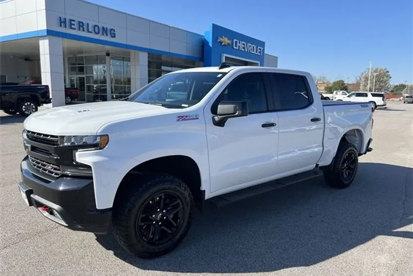 2021 Chevrolet Silverado 1500 LT Trail Boss photo 1