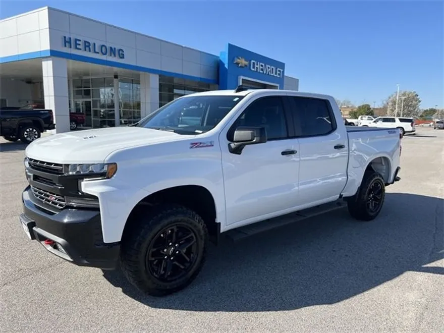 2021 Chevrolet Silverado 1500 LT Trail Boss photo 1