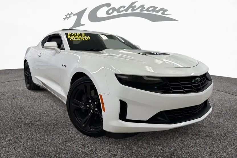 2023 Chevrolet Camaro LT1 photo 1