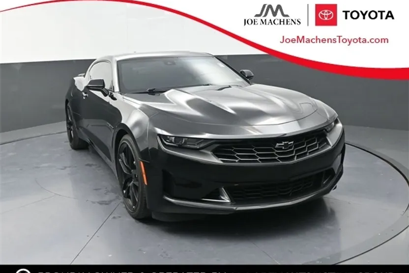2023 Chevrolet Camaro 3LT photo 1