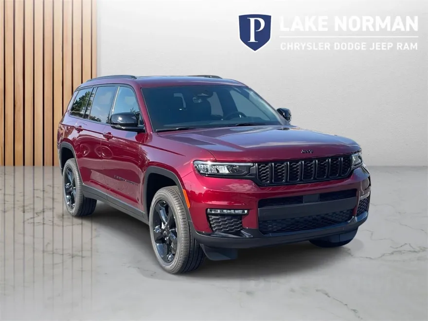 2025 Jeep Grand Cherokee Limited photo 1