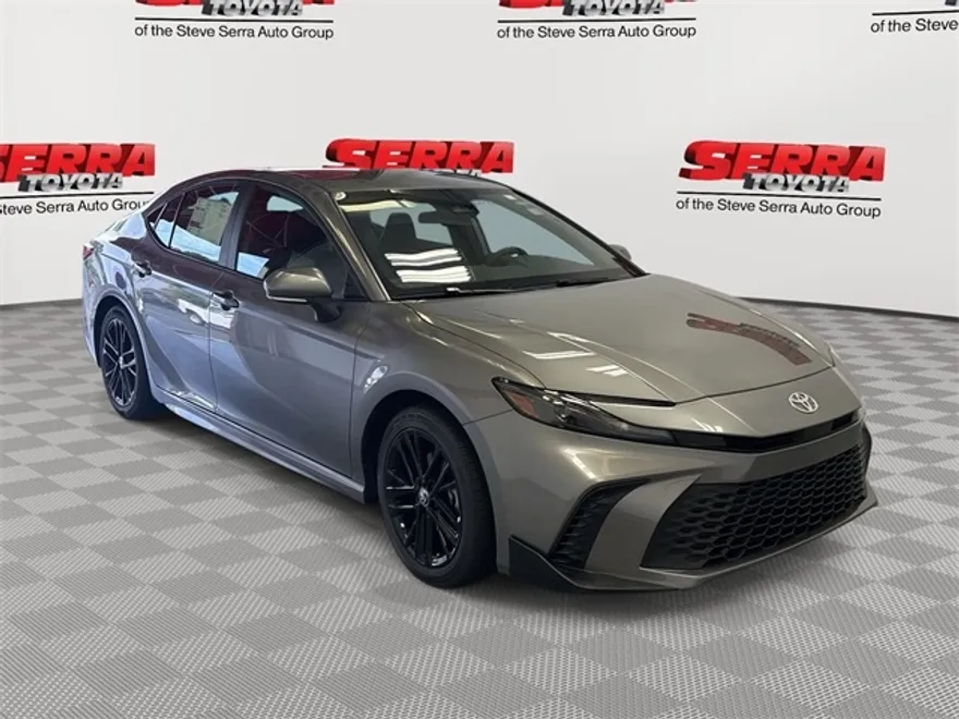 2025 Toyota Camry photo 1