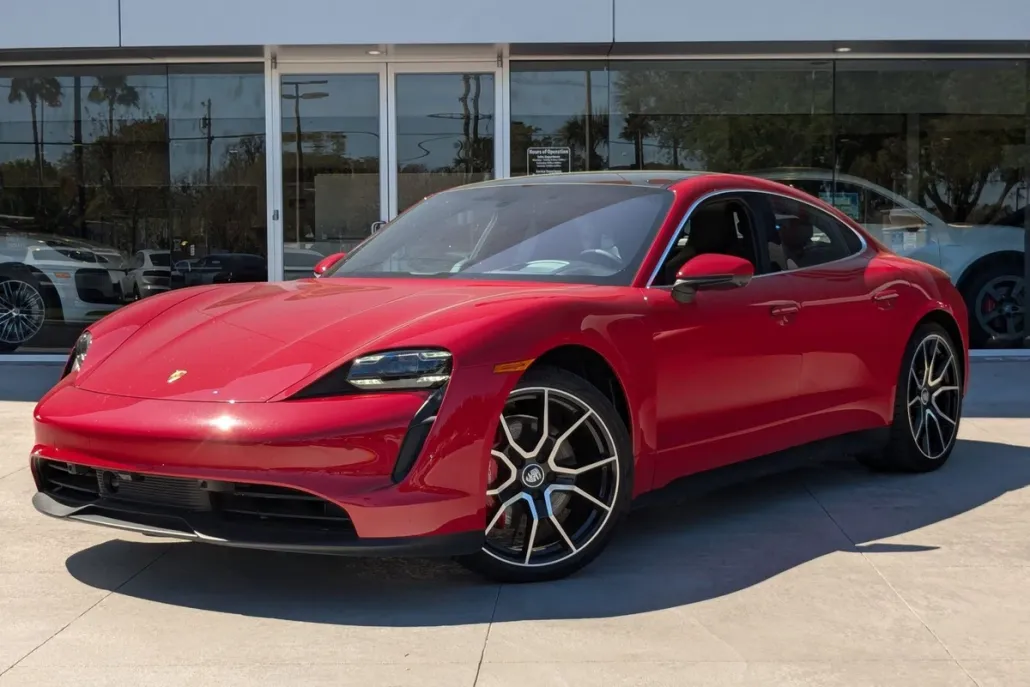 2024 Porsche Taycan 4S photo 1