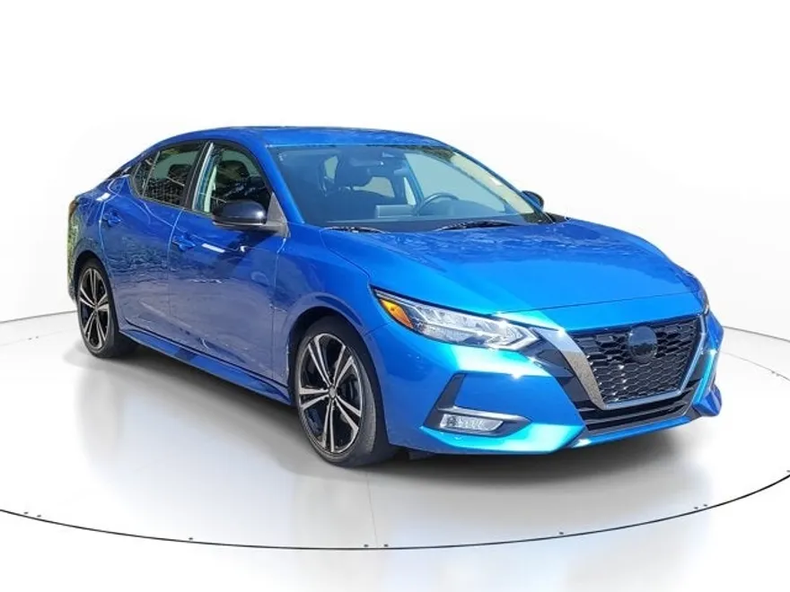2022 Nissan Sentra SR photo 1