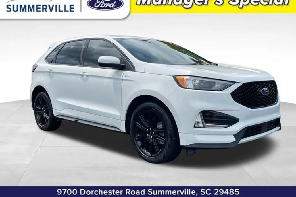 2023 Ford Edge ST photo 1