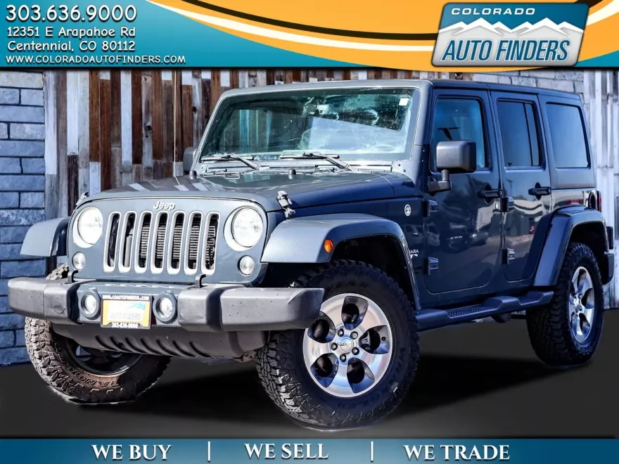 2016 Jeep Wrangler Unlimited Sahara photo 1
