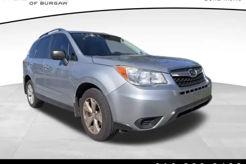 2015 Subaru Forester 2.5i photo 1