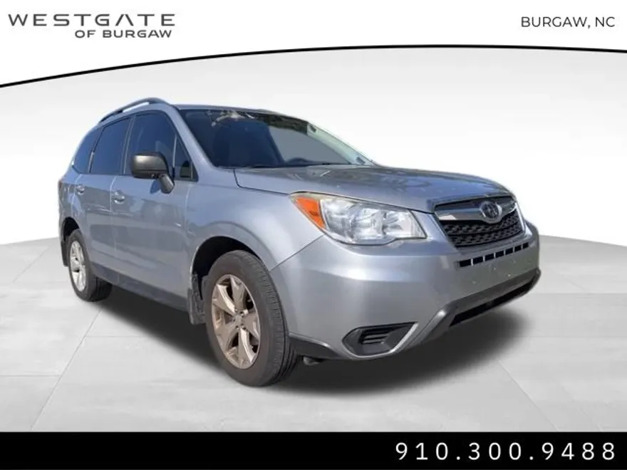 2015 Subaru Forester 2.5i photo 1
