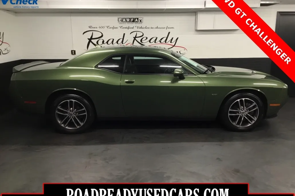 2018 Dodge Challenger GT photo 1
