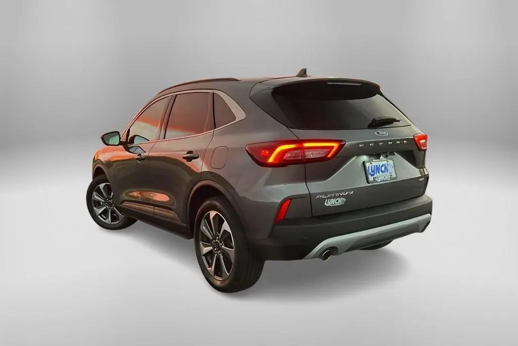 2024 Ford Escape Platinum photo 1