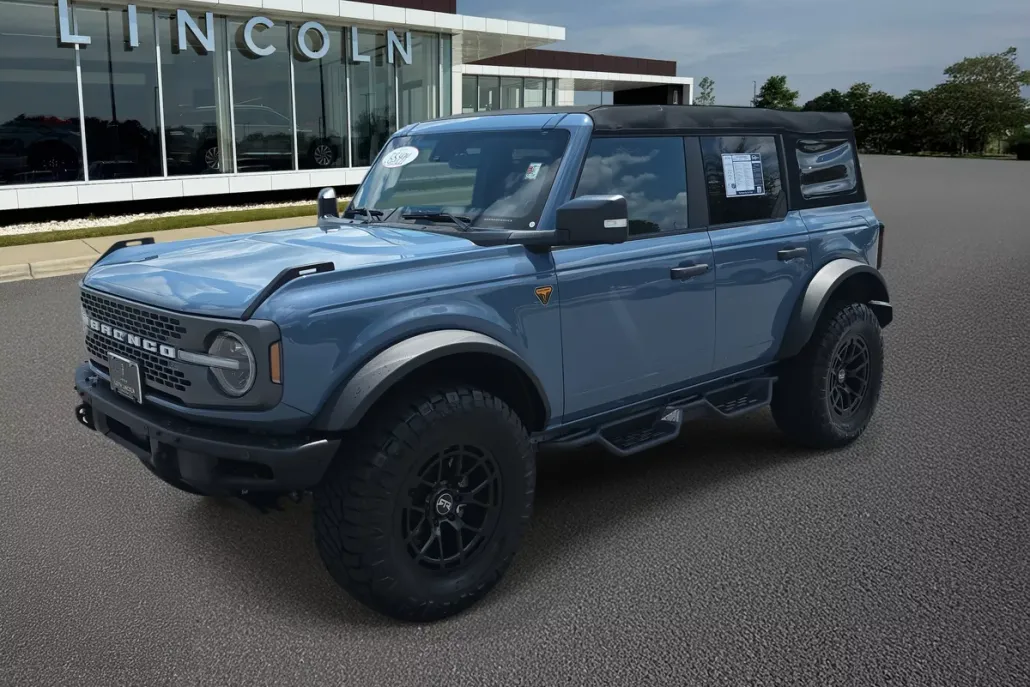 2024 Ford Bronco Badlands photo 1
