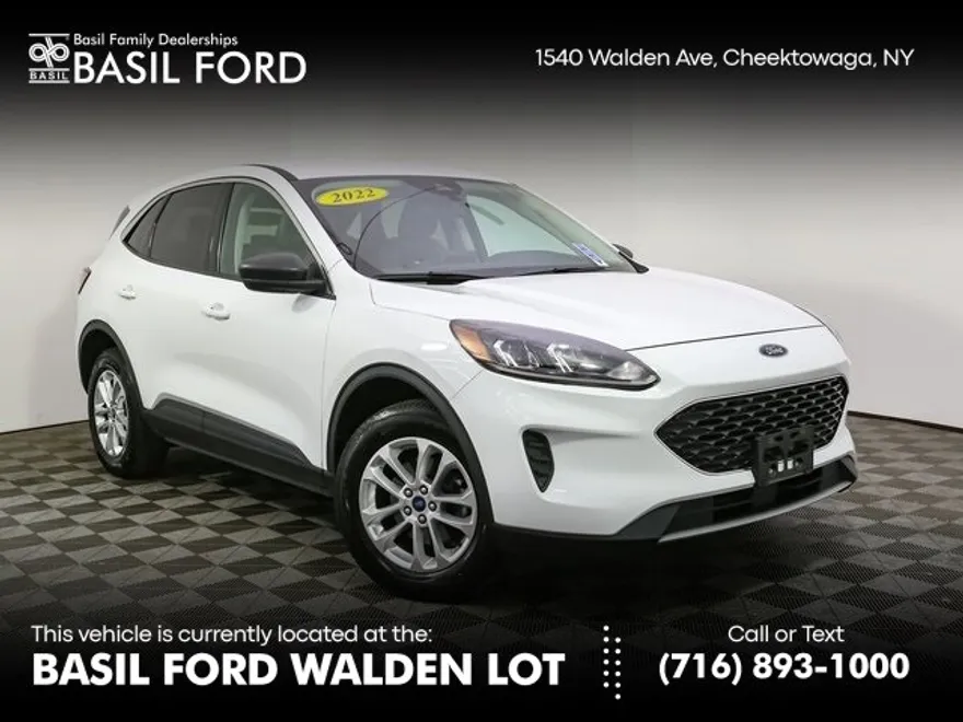2022 Ford Escape SE photo 1