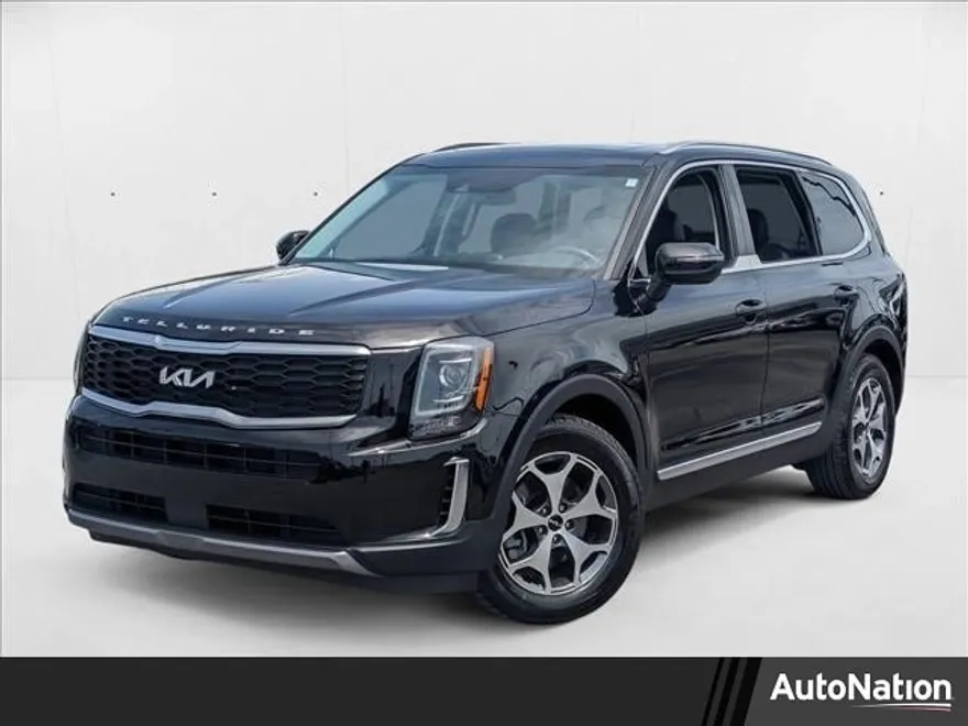 2022 Kia Telluride EX photo 1