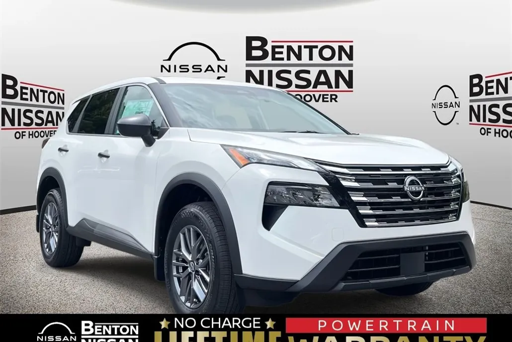 2026 Nissan Rogue S photo 1