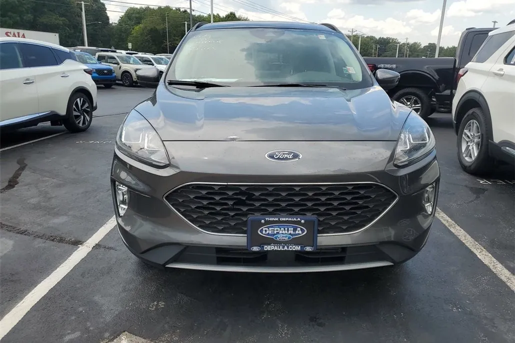2022 Ford Escape SEL photo 1