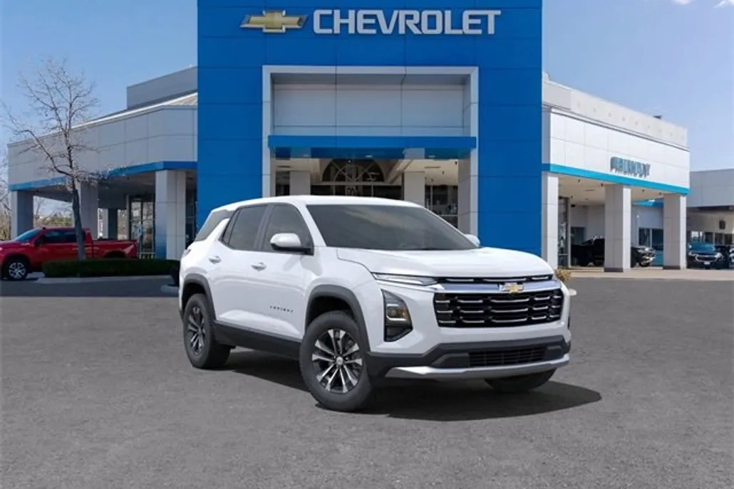 2026 Chevrolet Equinox LT photo 1