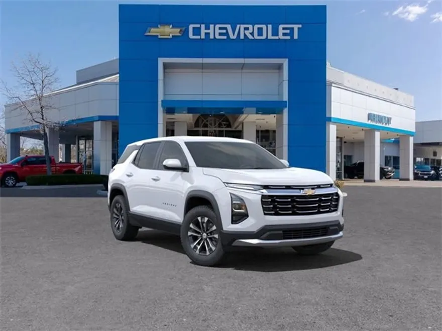 2026 Chevrolet Equinox LT photo 1