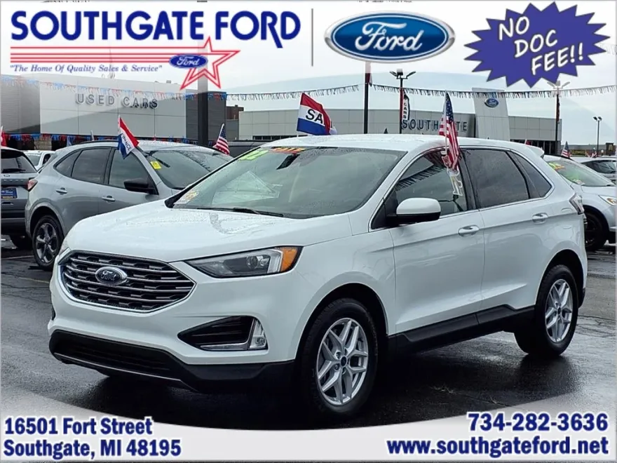 2022 Ford Edge SEL photo 1