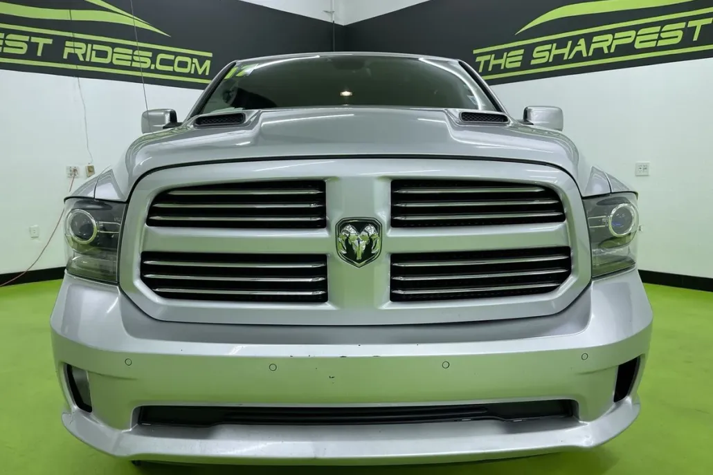 2017 Ram 1500 Sport photo 1