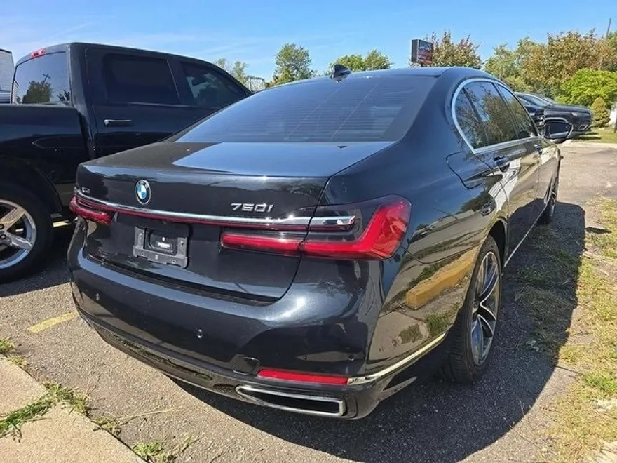 2022 Bmw 750Li photo 1
