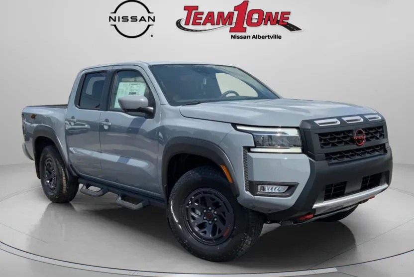 2025 Nissan Frontier Crew Cab PRO-4X photo 1