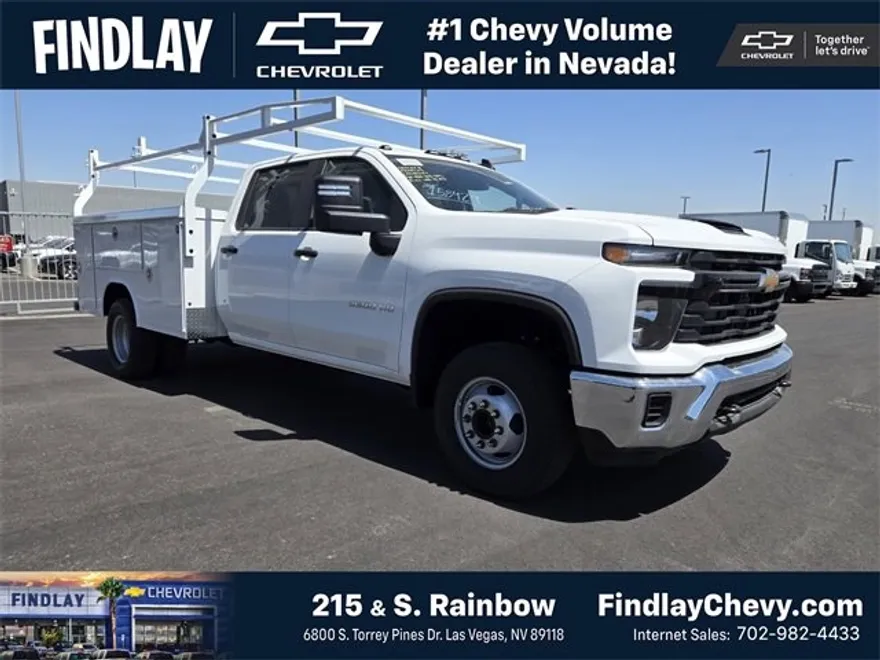 2025 Chevrolet Silverado 3500HD Work Truck photo 1