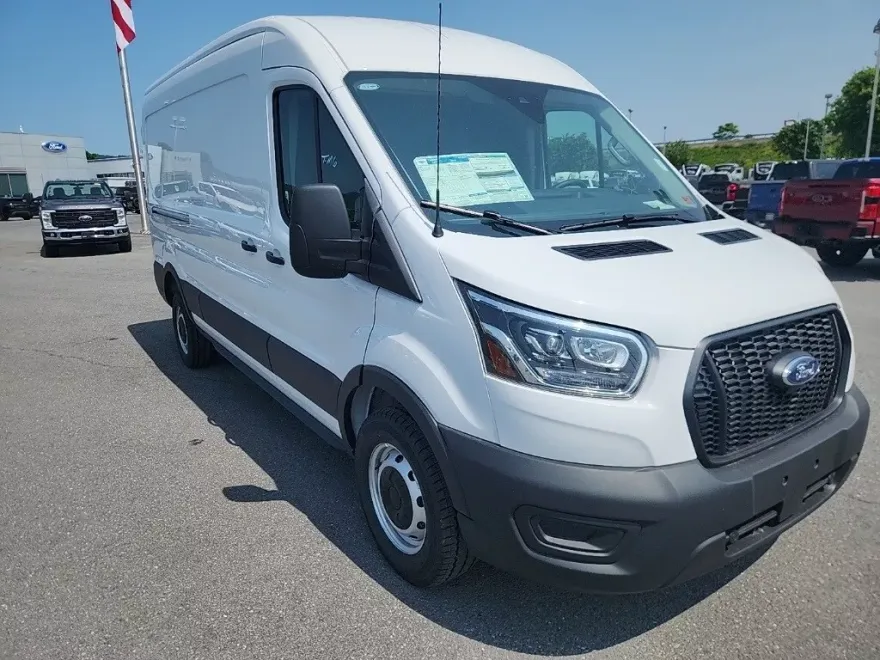 2025 Ford Transit photo 1