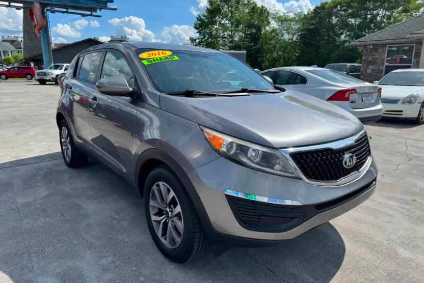 2016 Kia Sportage LX photo 1