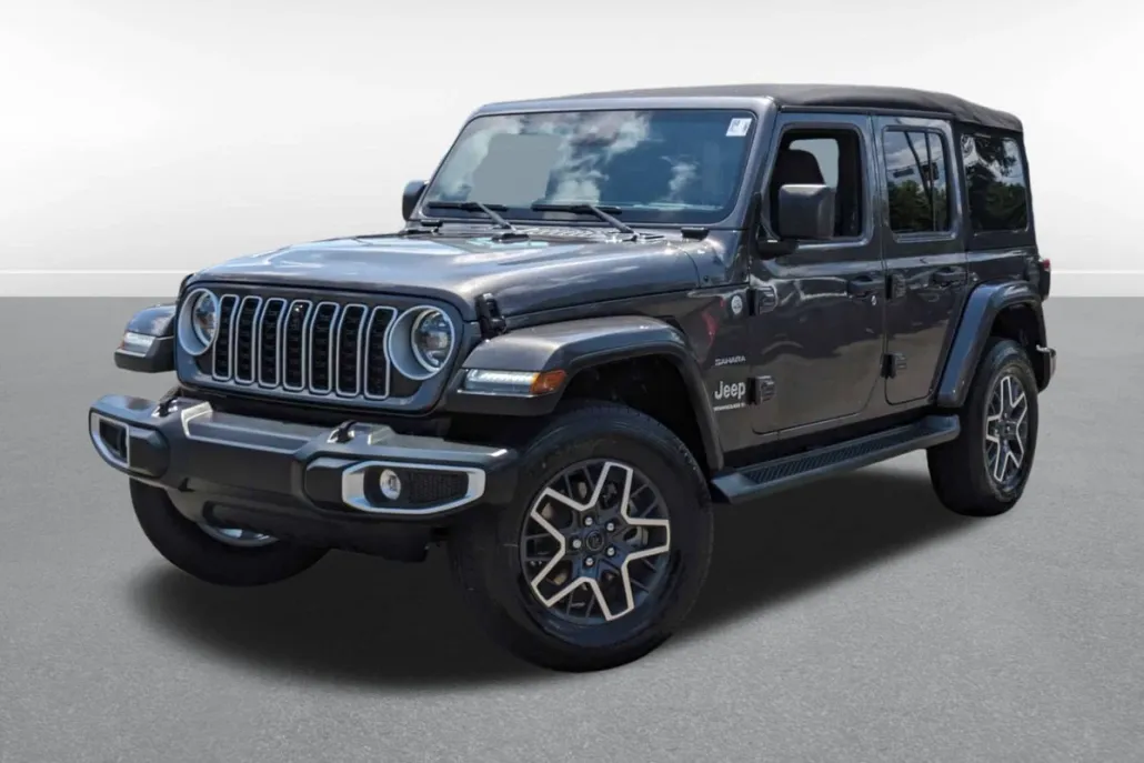 2024 Jeep Wrangler Sahara photo 1