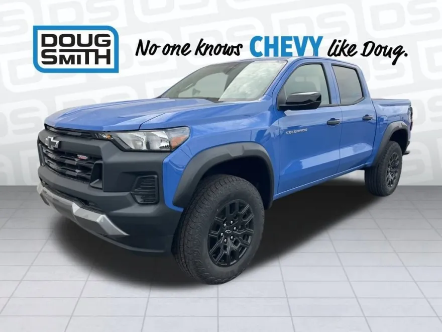 2026 Chevrolet Colorado Trail Boss photo 1