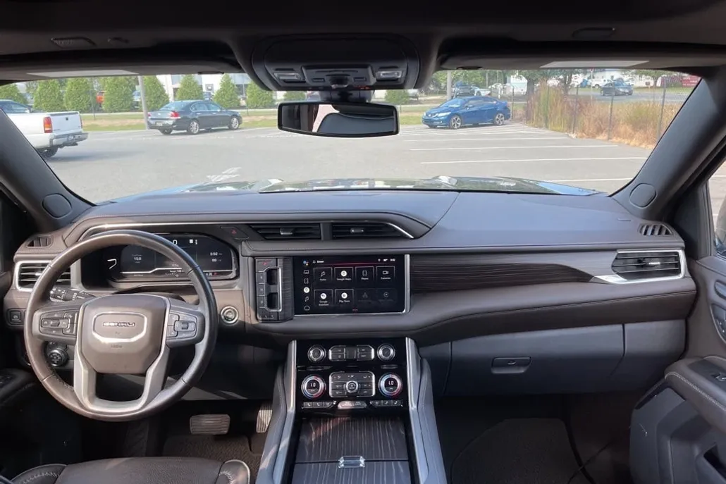 2022 Gmc Yukon XL Denali Ultimate photo 1