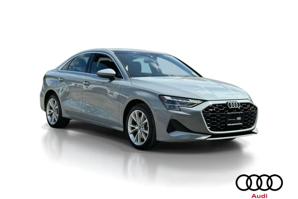 2025 Audi A3 Premium Plus 40 TFSI Quattro photo 1