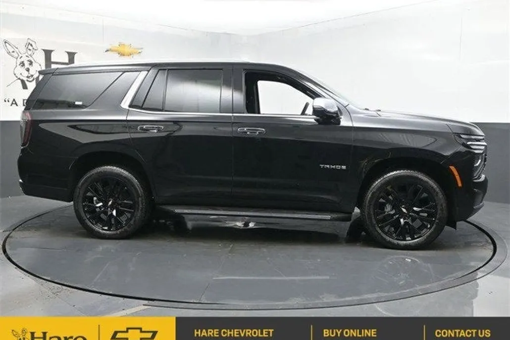2025 Chevrolet Tahoe Premier photo 1