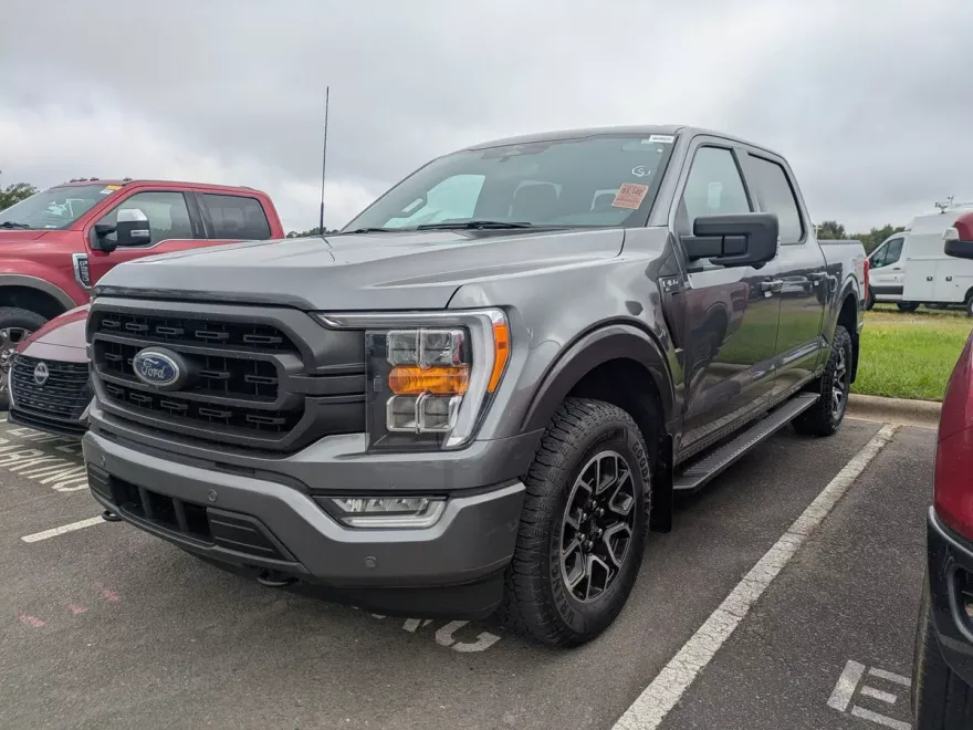 2022 Ford F-150 XLT photo 1