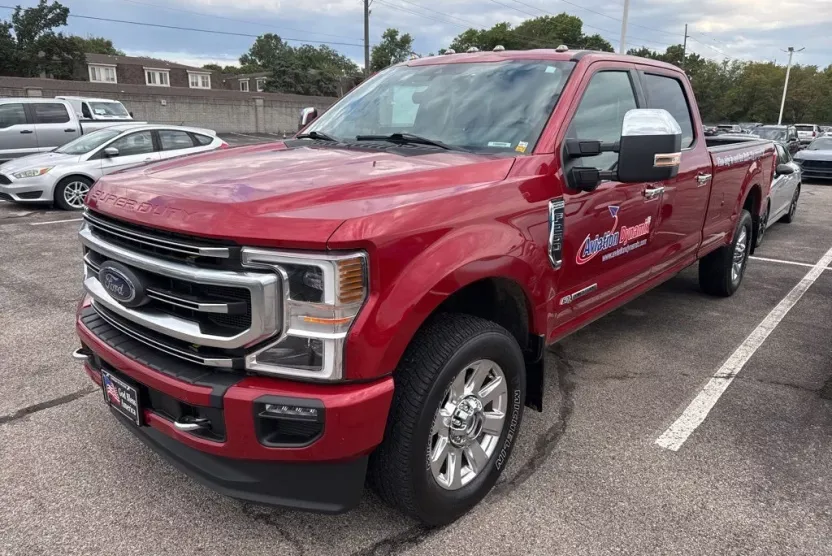 2020 Ford F-250 Platinum photo 1
