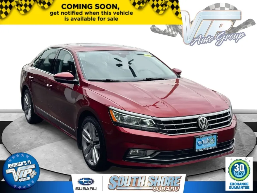 2017 Volkswagen Passat SEL Premium photo 1