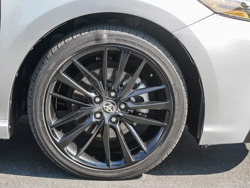 2022 Toyota Camry XSE photo 1