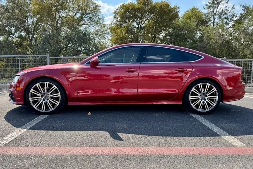 2012 Audi A7 Prestige photo 1