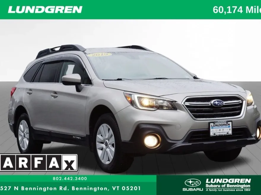 2019 Subaru Outback 2.5i Premium photo 1