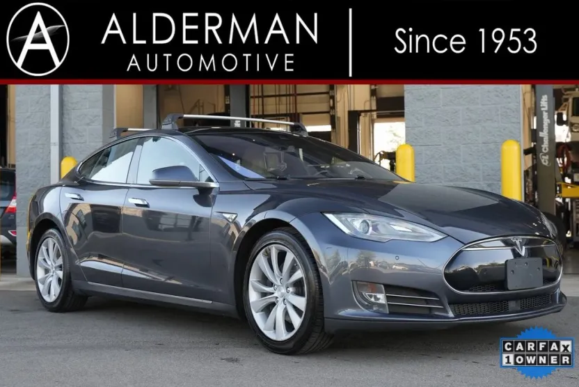 2016 Tesla Model S 70D photo 1