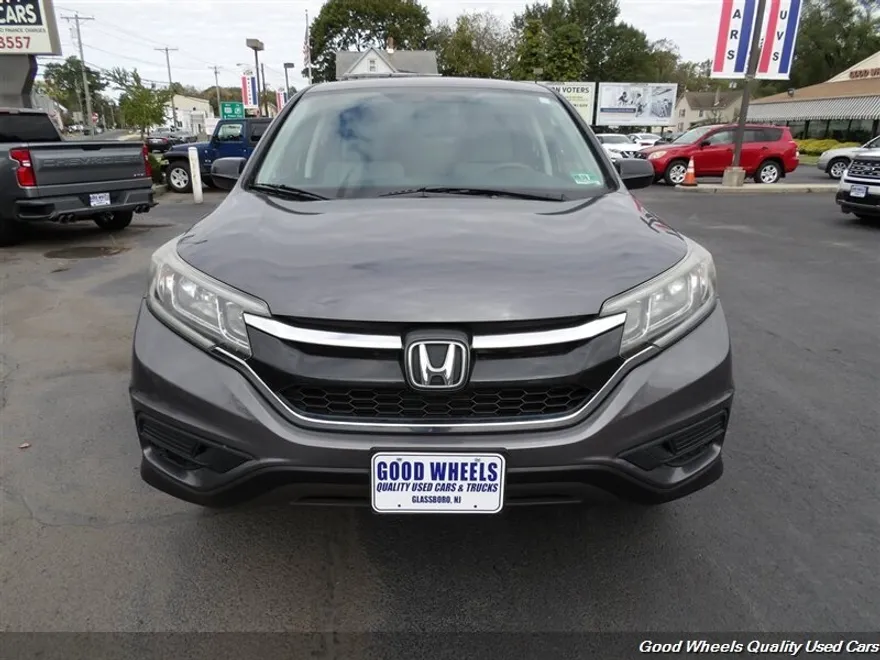 2015 Honda CR-V LX photo 1