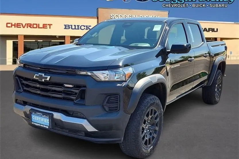 2023 Chevrolet Colorado Trail Boss photo 1