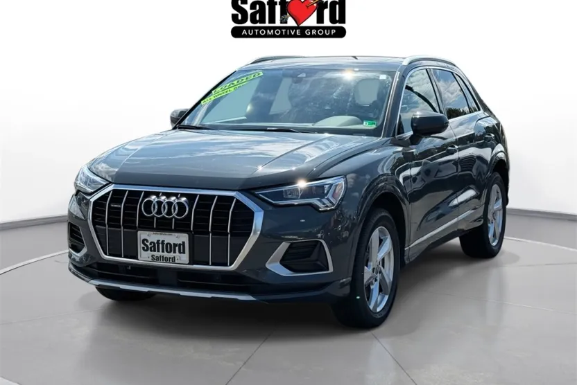 2020 Audi Q3 Premium Plus photo 1