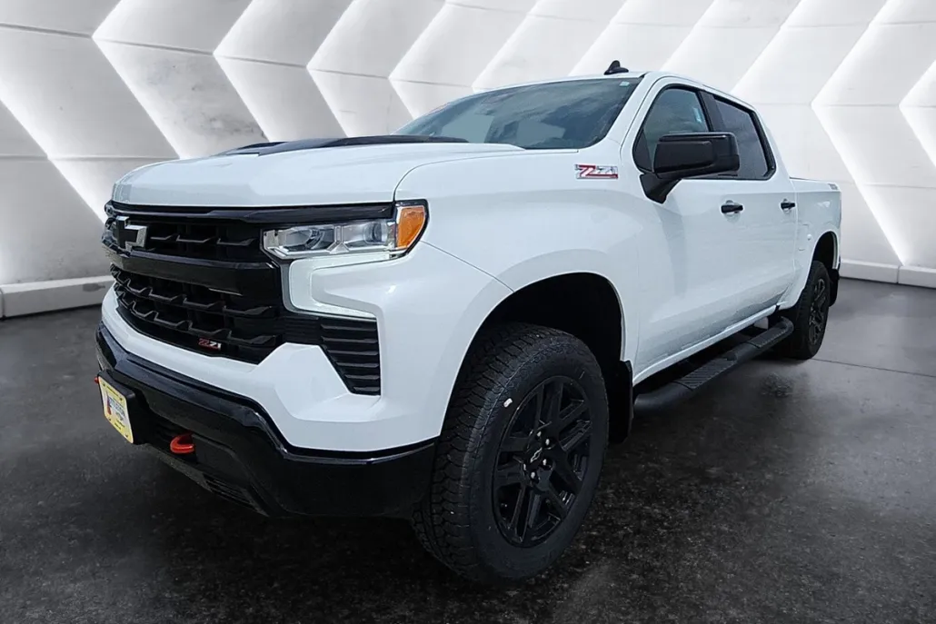 2025 Chevrolet Silverado 1500 LT Trail Boss photo 1