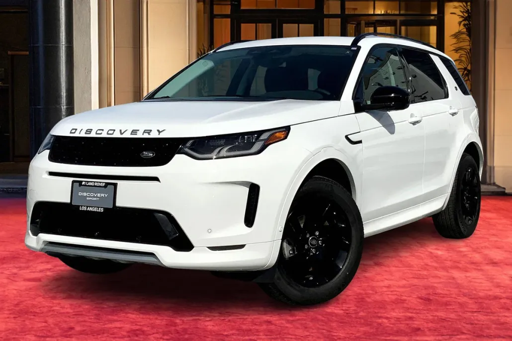 2025 Land Rover Discovery Sport S photo 1