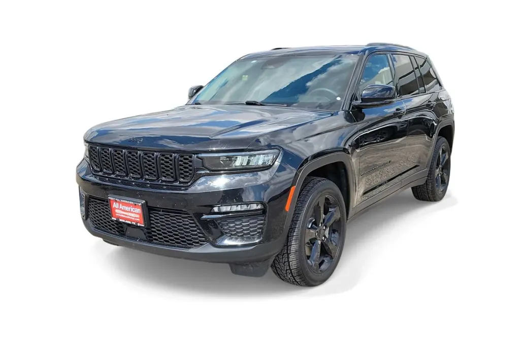2023 Jeep Grand Cherokee Limited photo 1