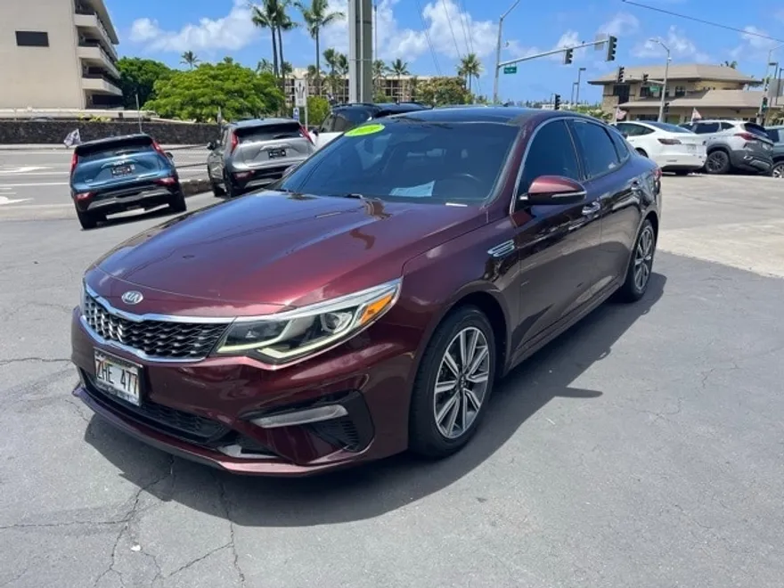 2019 Kia Optima LX photo 1