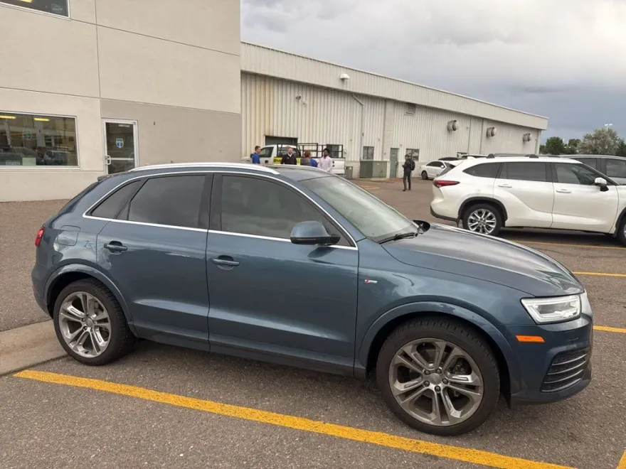 2018 Audi Q3 Premium Plus photo 1