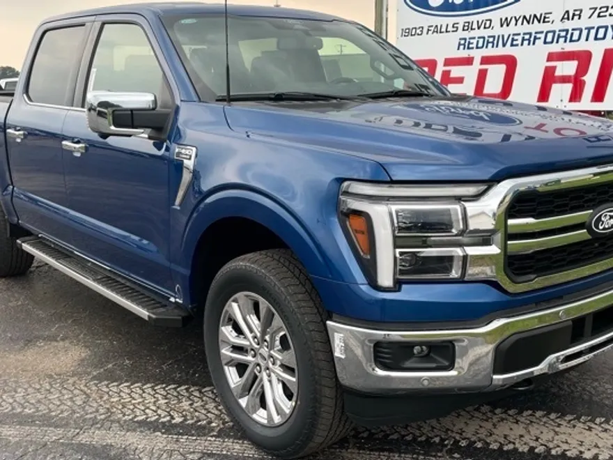 2025 Ford F-150 Lariat photo 1